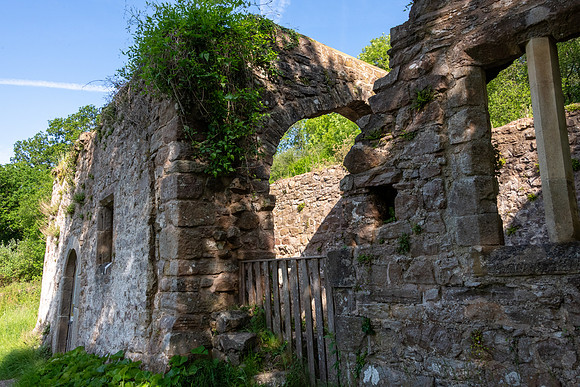 Church of St James, Lancaut -2