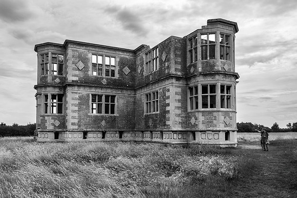 Lyveden-6