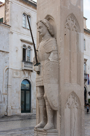 Old Town - Orlando Statue 2