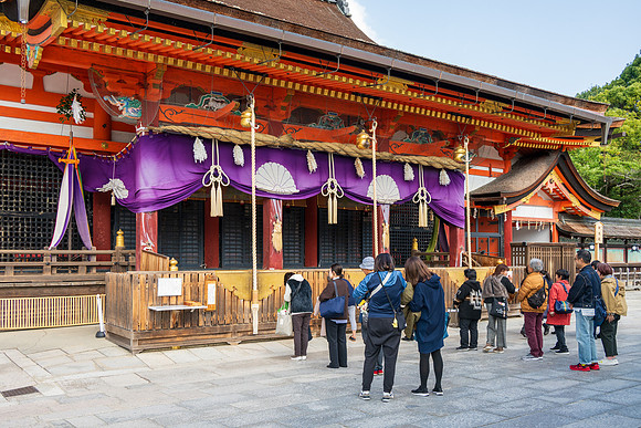 Yasaka Shrine-5