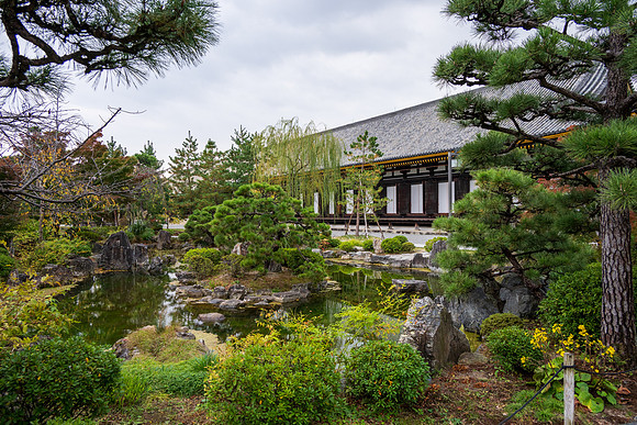Sanjusangendo Temple-2