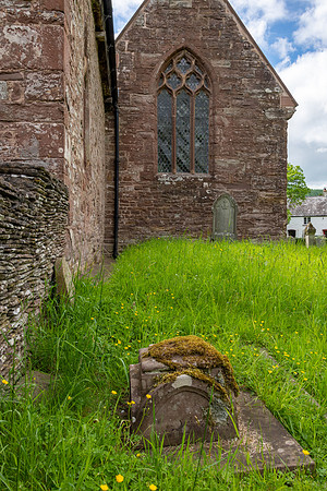 Skenfrith Church -2
