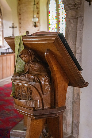 Skenfrith Church Interior -4