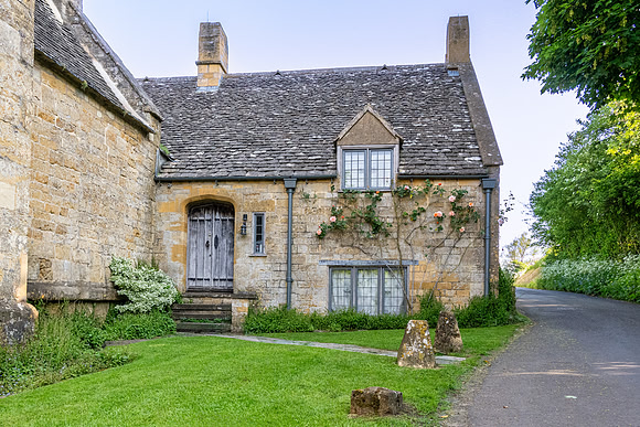 Snowshill -1