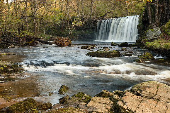 Sgwd Ddwli Uchaf - Upper Gushing Falls in Autumn -1