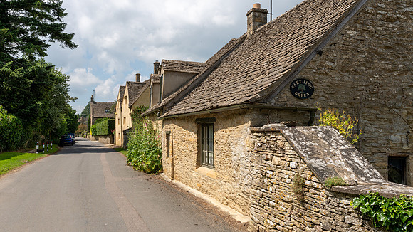 Naunton-17