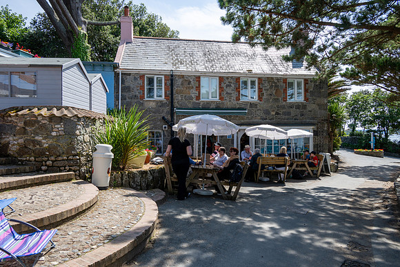 Herm Cafe