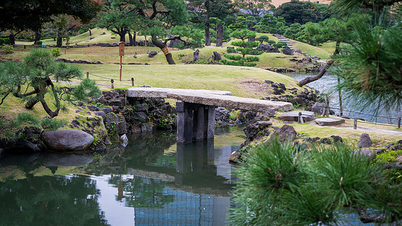 Kyu-Shiba-Rikyu Gardens -13