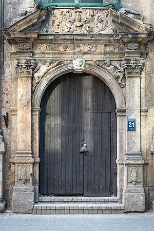 Riga -6