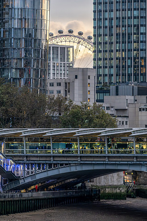 London Eye through the Buildings