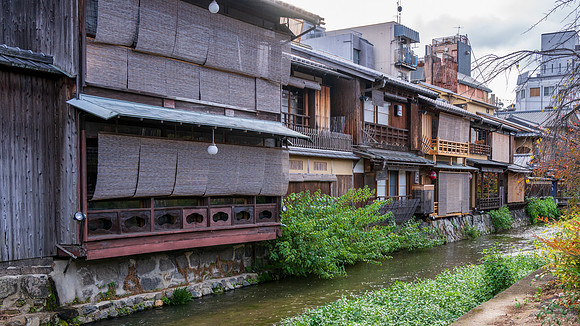 Gion-12