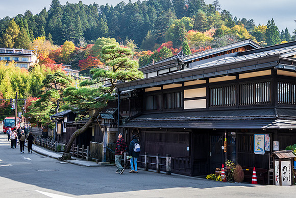 Takayama-4
