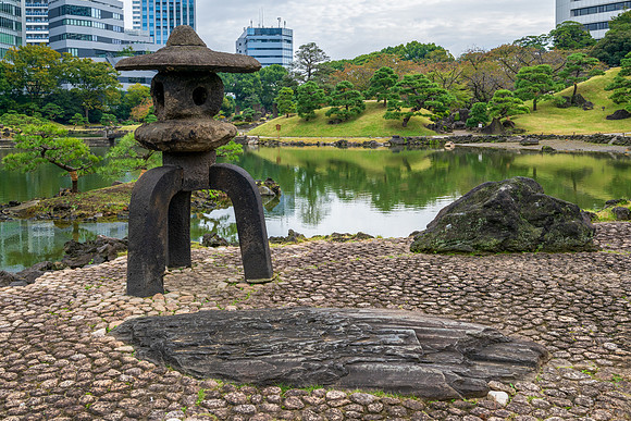 Kyu-Shiba-Rikyu Gardens -16